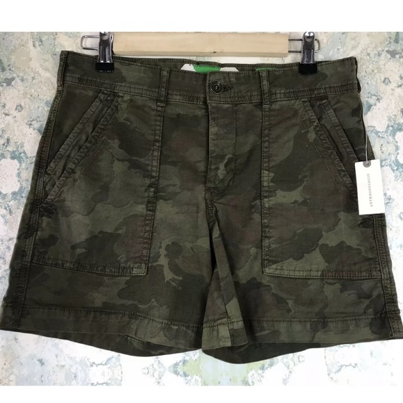 Anthropologie the wanderer Green Camo Shorts 26 - Picture 3 of 6